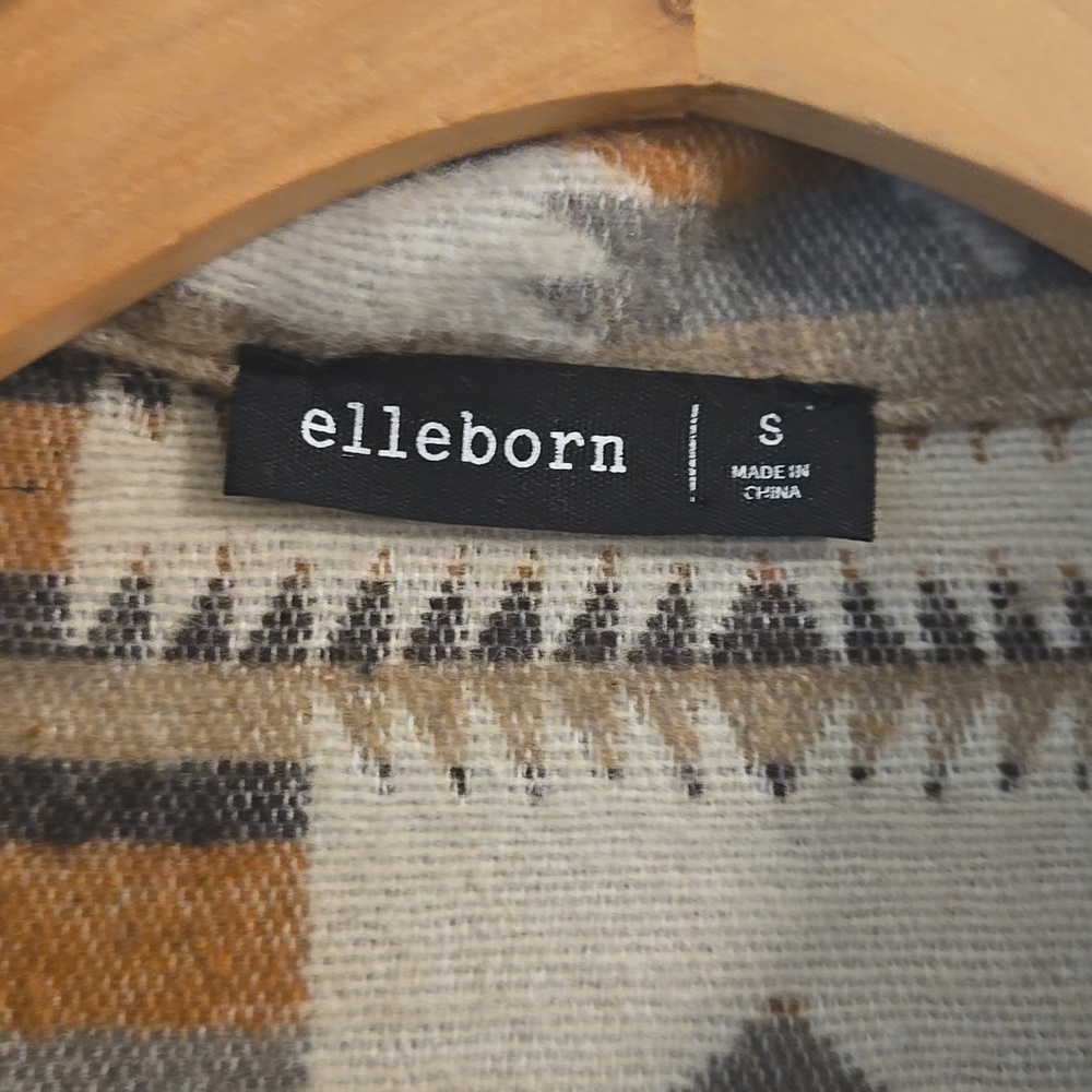 Elleborn Aztec Shacket - Picture 6 of 9